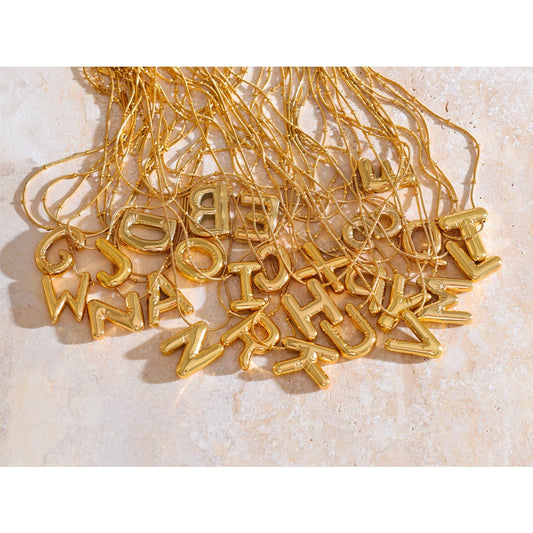 Gold Initial Pendant Necklace (A–Z)